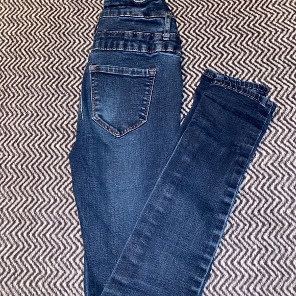 Charlotte Russe- Refuge Jeans - Picture 3 of 4